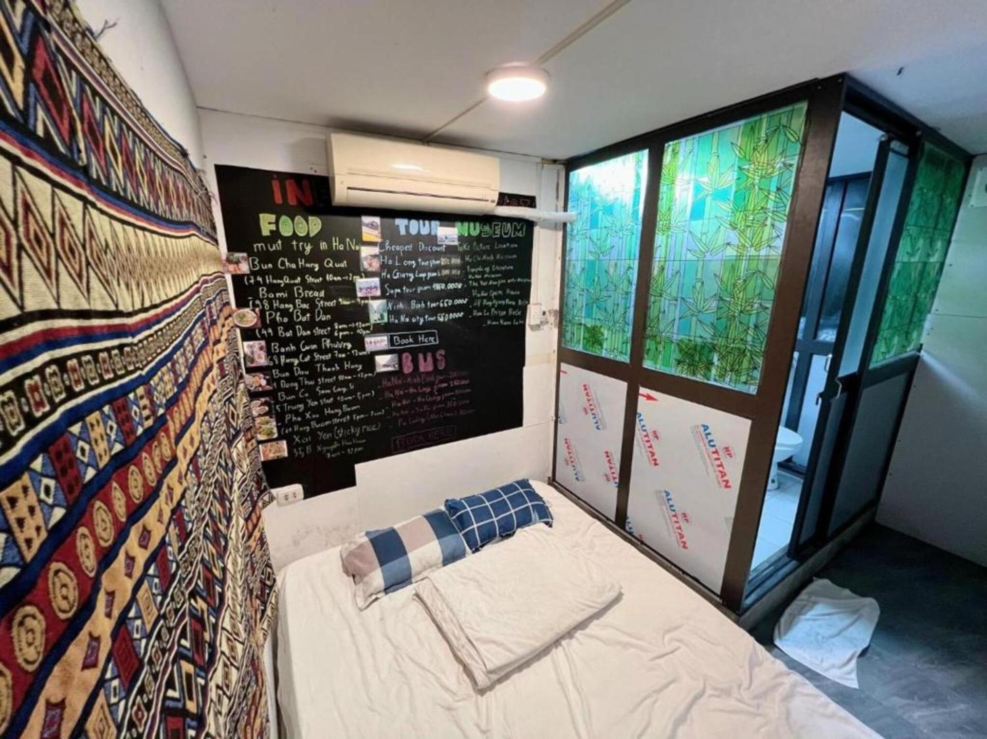 Ubuntu Hostel And Tour - 139 Hang Bac ハノイ市 エクステリア 写真