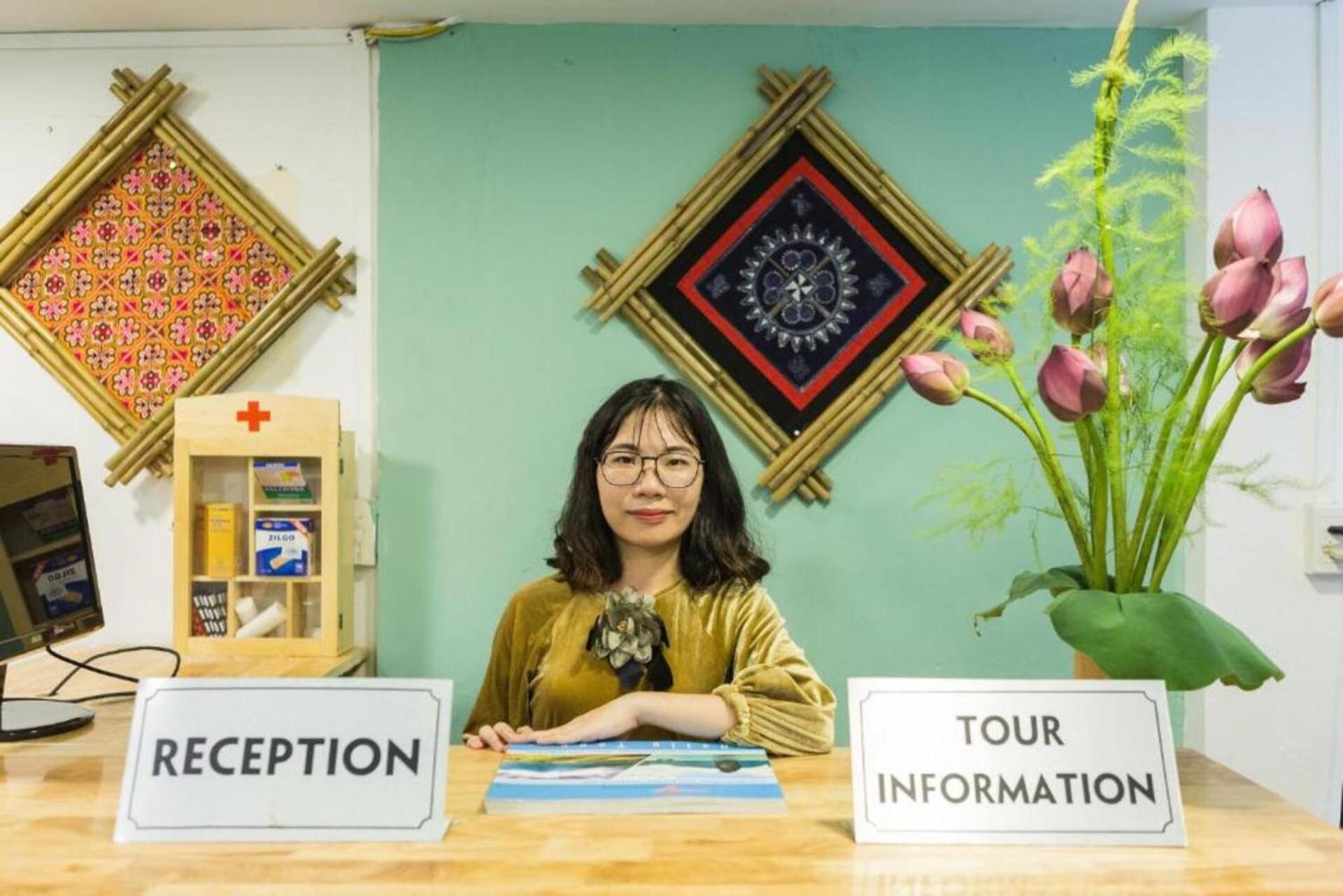 Ubuntu Hostel And Tour - 139 Hang Bac ハノイ市 エクステリア 写真